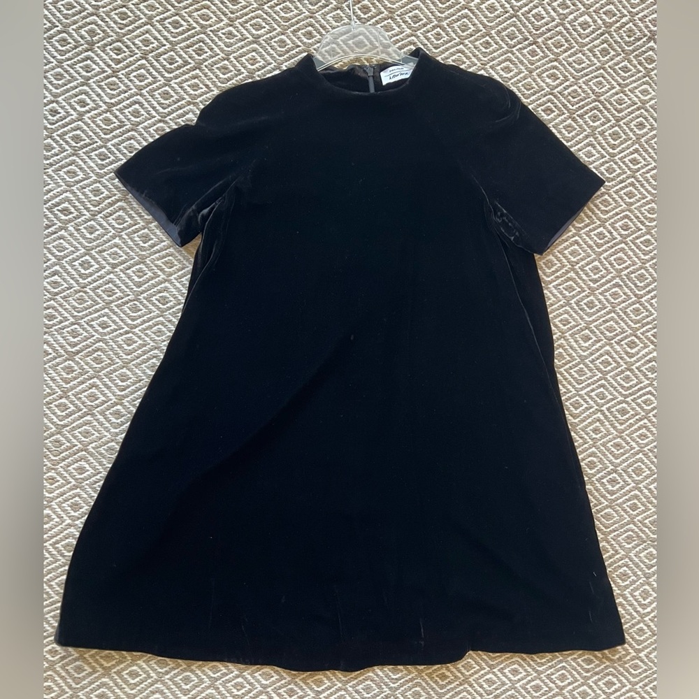 & Other Stories Black Crushed Velvet A- Line Dress - Picture 3 of 7